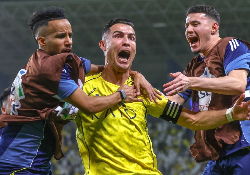 Ronaldo lại ghi bàn (Ảnh: Getty)