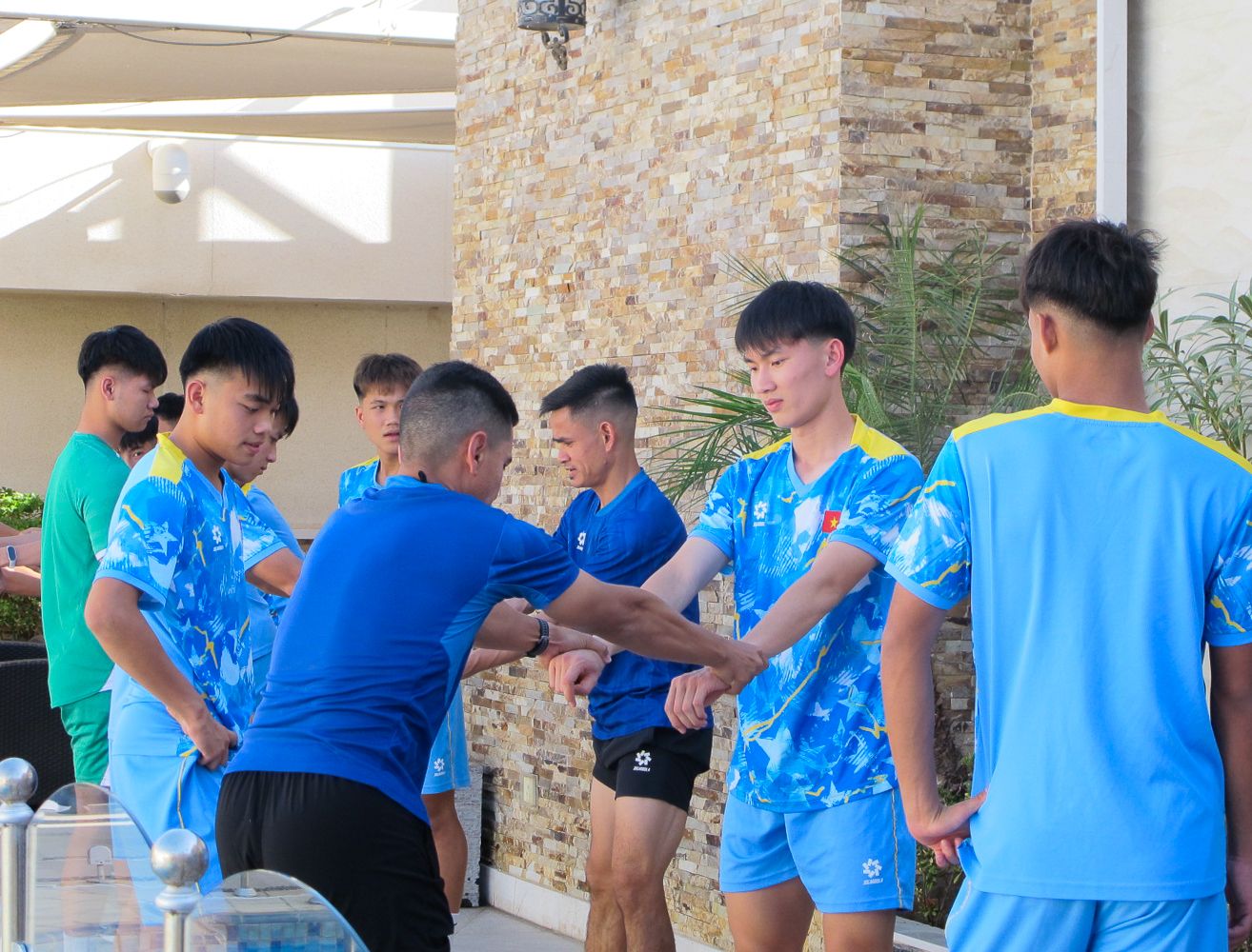 Khoảnh khắc đáng yêu của U17 Việt Nam 