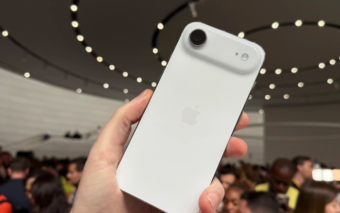 Chiếc iPhone mới ra mắt giảm không phanh hơn 10 triệu đồng, rẻ hơn iPhone 17