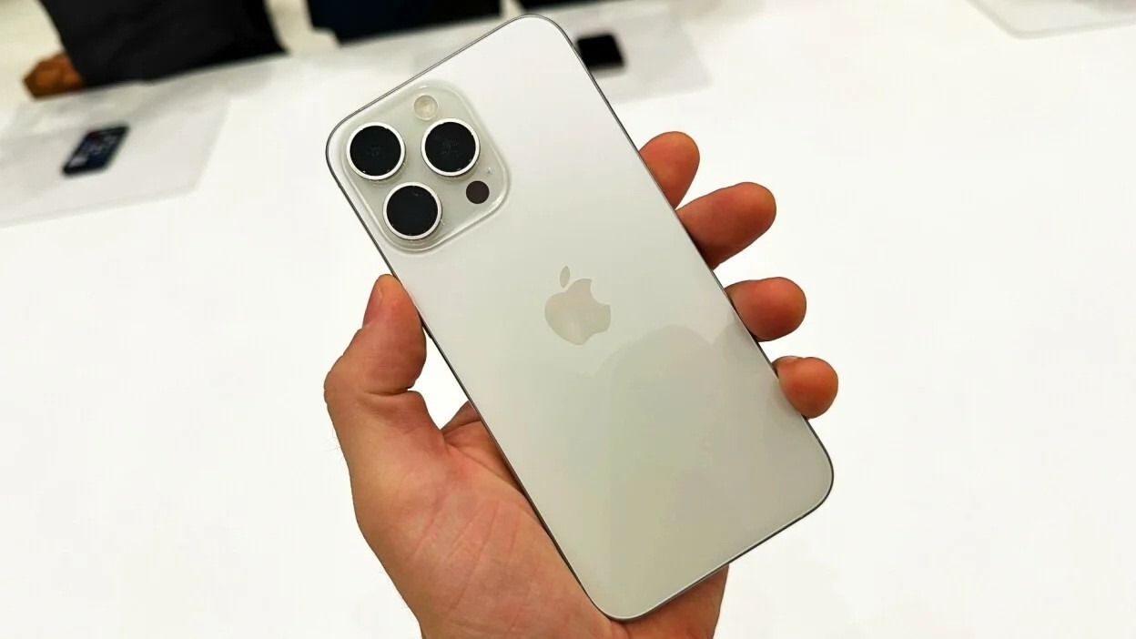 5 chiếc iPhone cũ giá rẻ đáng mua nhất hiện nay