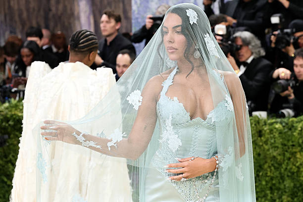 Georgina tại Met Gala 2026