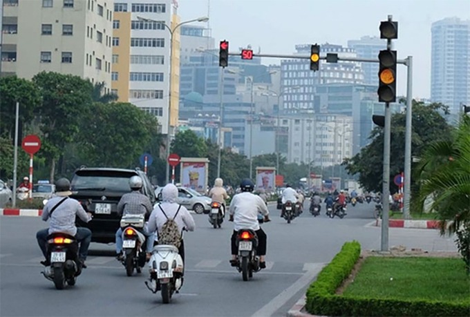 Quy định đèn vàng khi tham gia giao thông: Hiểu đúng luật để tránh mất tiền oan