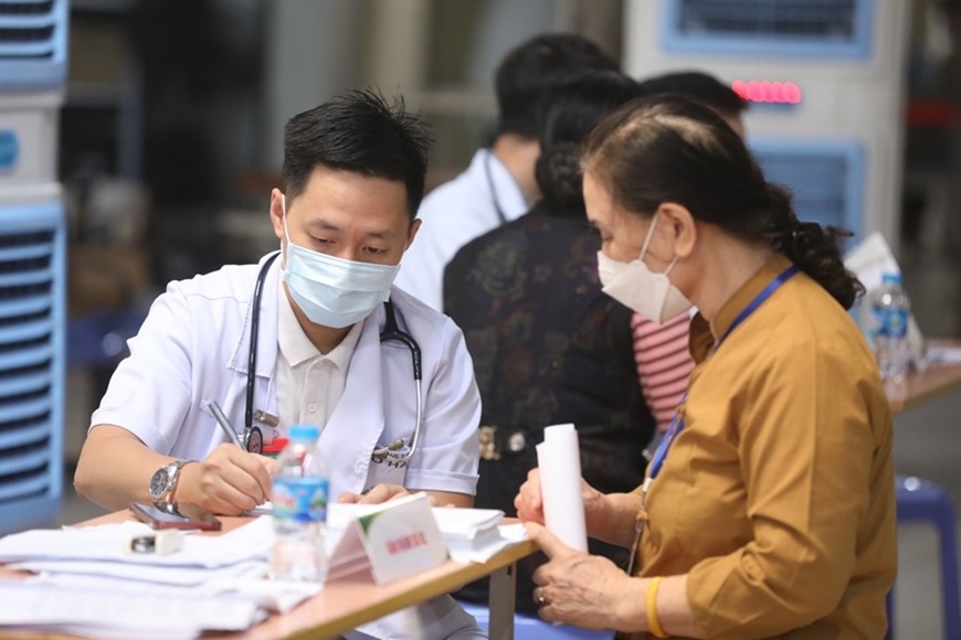 Miễn phí khám sức khỏe định kỳ với người thuộc những nhóm sau, người dân cần biết rõ để tránh mất quyền lợi