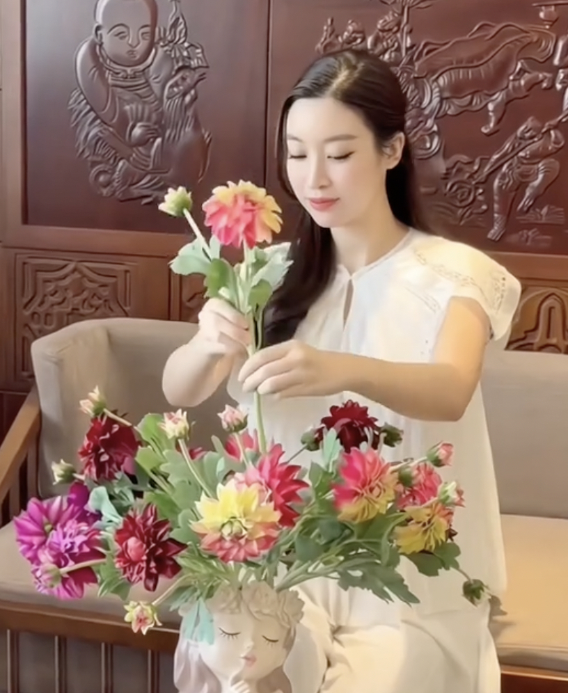 Nàng dâu hào môn với cuộc sống đời thường