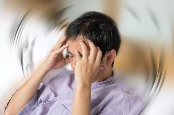 Xin đừng chủ quan với những cơn đau đầu bất thường, dữ dội hoặc dai dẳng (Ảnh minh họa)