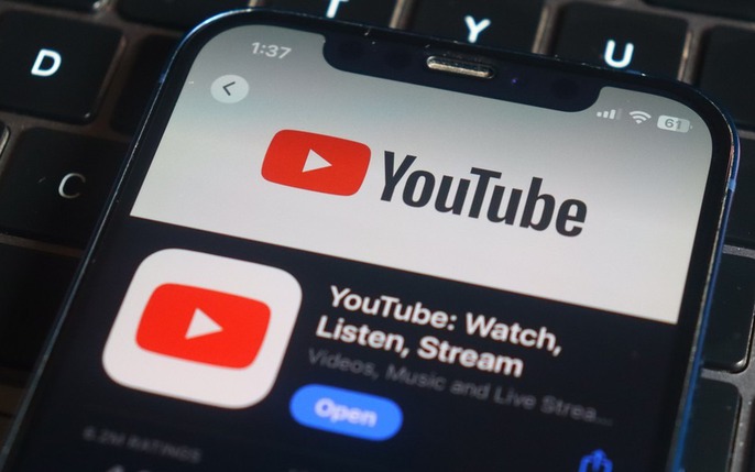 Không phải tự nhiên logo Netflix, Youtube, Coca-Cola và nhiều “ông lớn” khác lại có màu đỏ: Đây là vũ khí thị giác trong ngành Marketing!