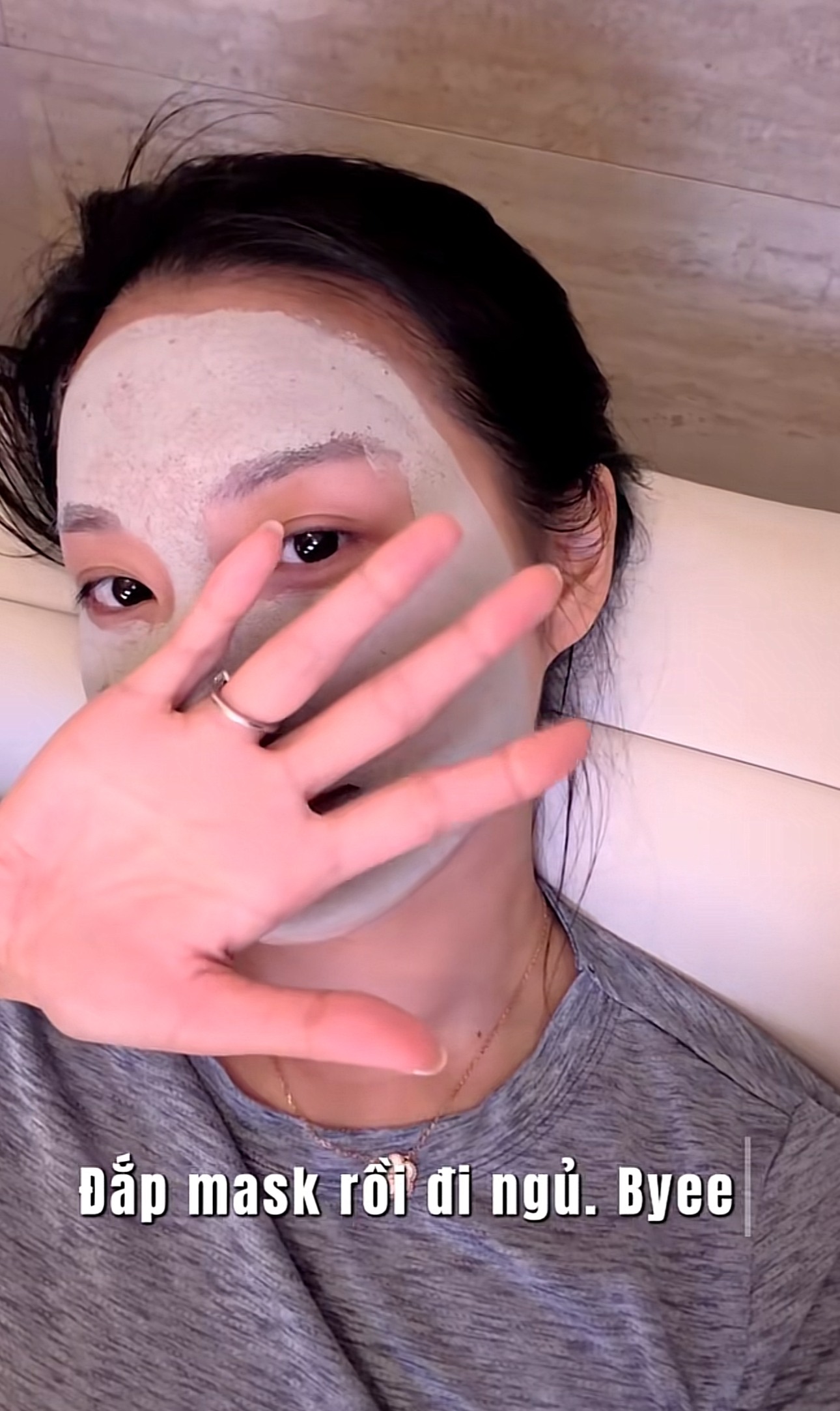 Một ngày của Doãn Hải My khi làm vợ Văn Hậu