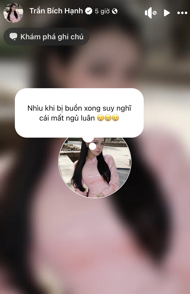 Trạng thái của Bích Hạnh