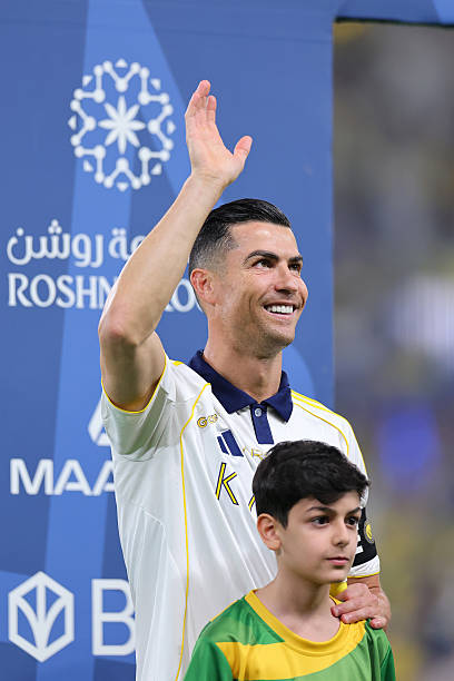 Ronaldo lập cú đúp đẳng cấp, Al Nassr chính thức vô địch giải Saudi Pro League