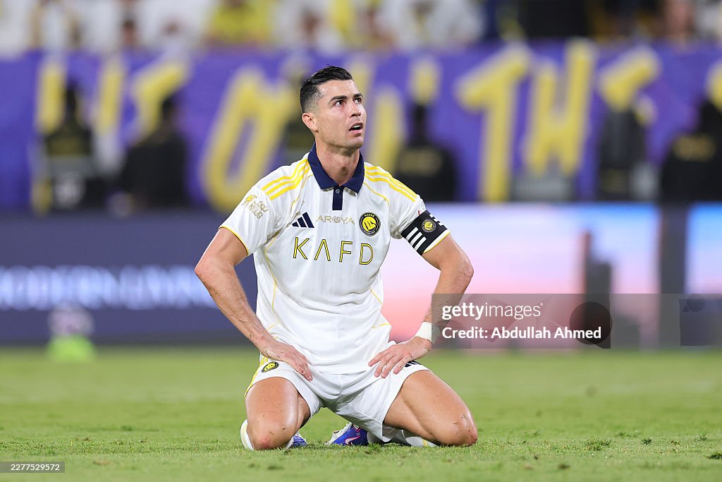 Ronaldo lập cú đúp đẳng cấp, Al Nassr chính thức vô địch giải Saudi Pro League