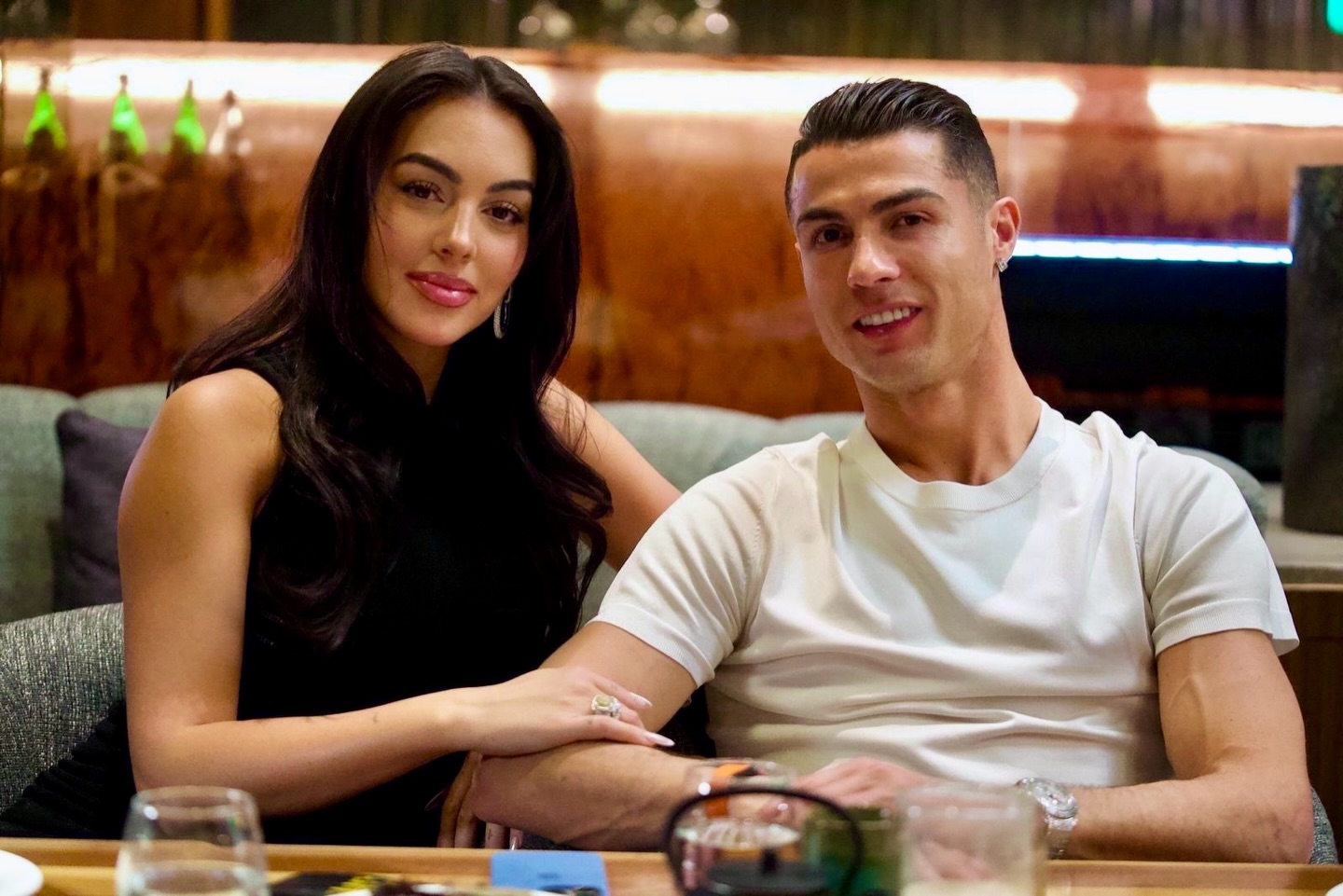 Georgina khéo léo chăm sóc gia đình