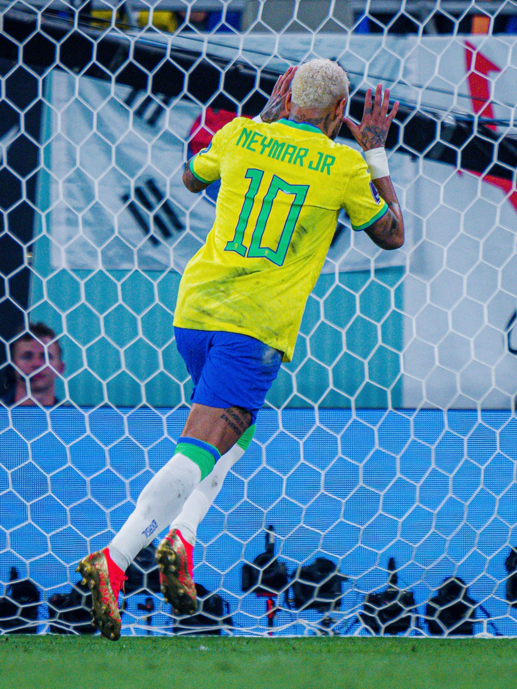 Neymar có được mặc áo số 10 ở World Cup 2026 không?