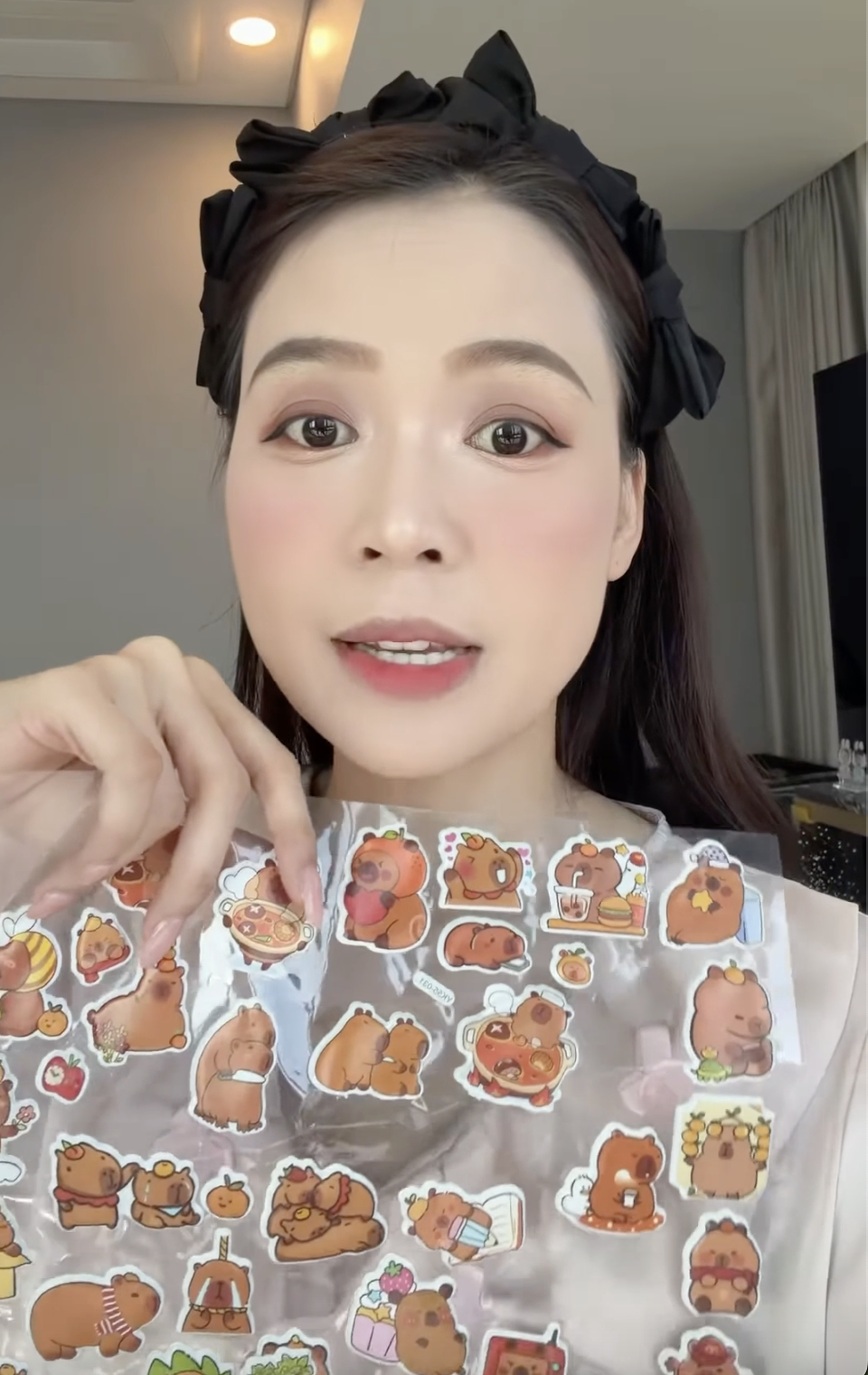 Sam cho biết món đồ chơi tưởng chừng rất bình thường, dễ thương lại có nội dung không phù hợp