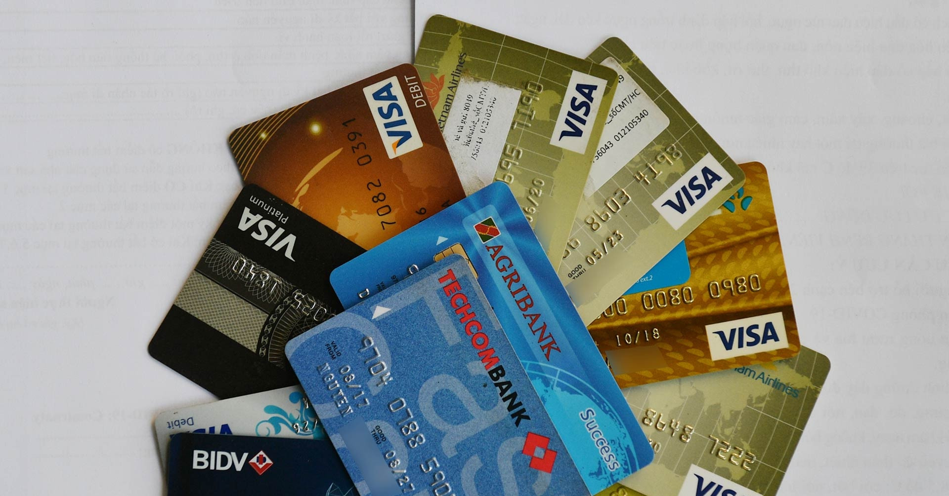 Khóa vĩnh viễn ngay lập tức với loại tài khoản ngân hàng sau