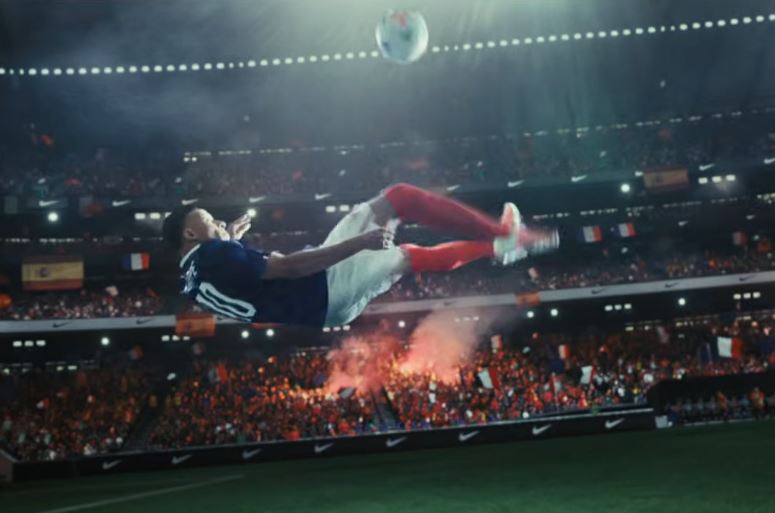 Bom tấn quảng cáo của Nike quy tụ dàn sao khủng Ronaldo, Mbappe, Lisa (BLACKPINK) nhưng bất ngờ dính cú 