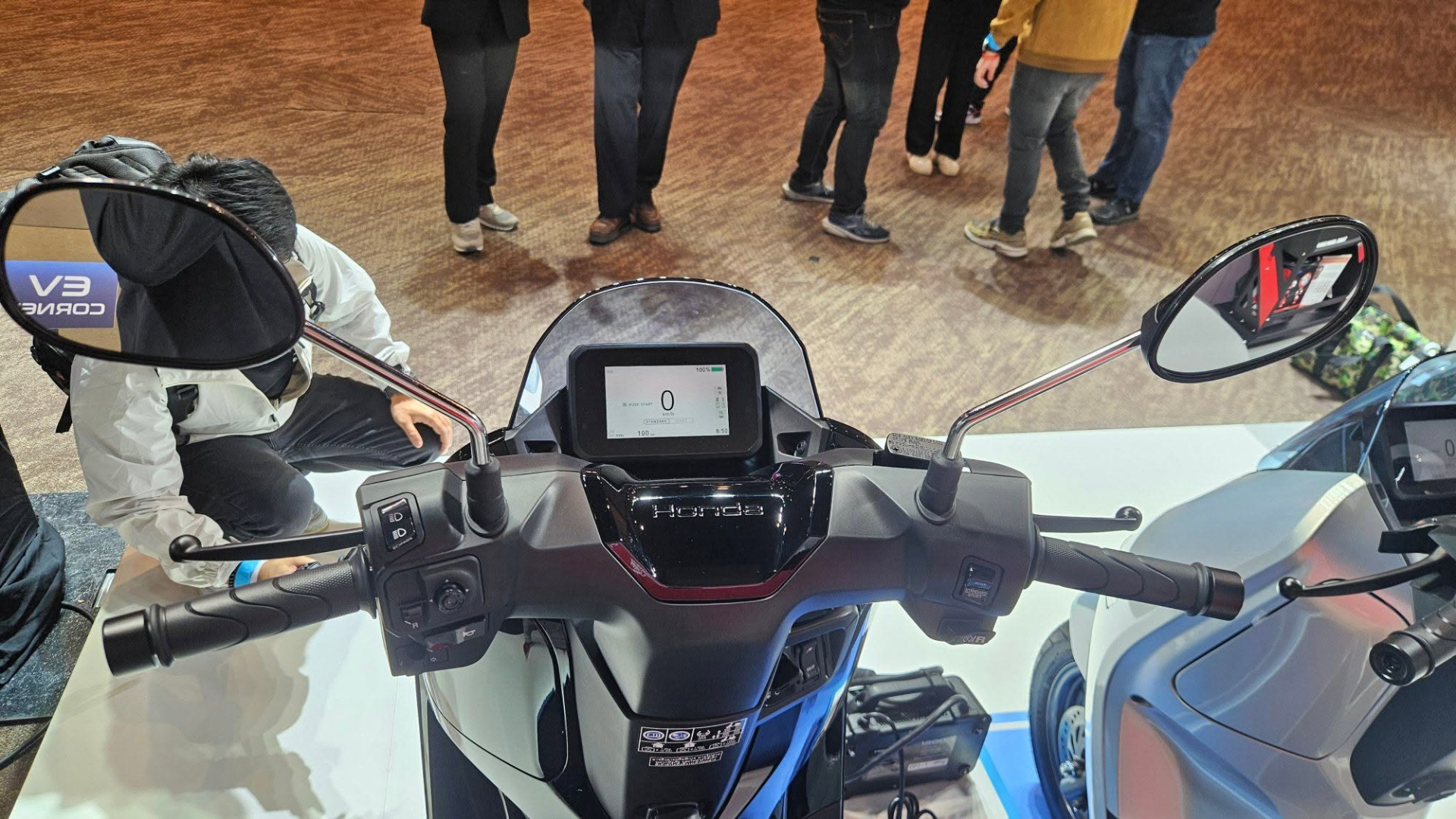 Xe máy điện xịn nhất của Honda bán tại Việt Nam có gì hot?