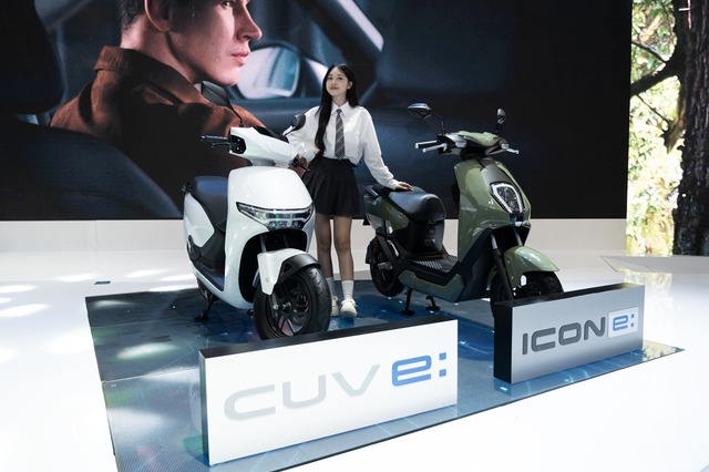 Chi tiết 2 mẫu xe máy điện mới của Honda