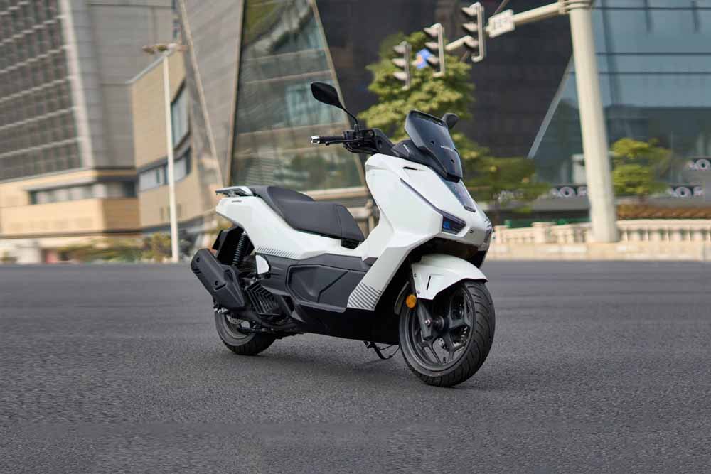 Honda trình làng xe tay ga mới, ngoại hình thể thao, nhiều trang bị xịn, giá từ 60 triệu đồng