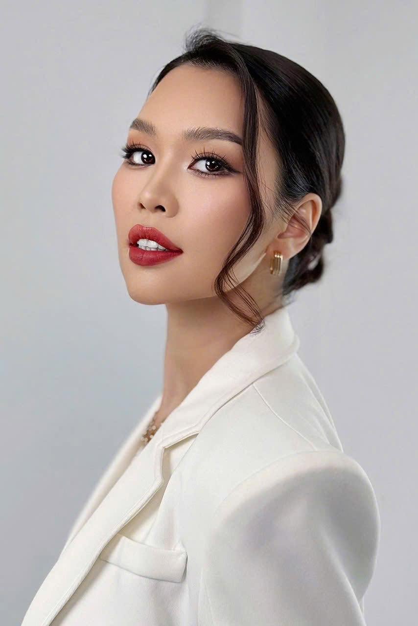 Hà Anh khuyên các gia đình bị cuốn vào vòng xoáy