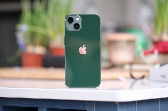 3 chiếc iPhone cũ rớt giá cực mạnh đáng mua nhất hiện nay