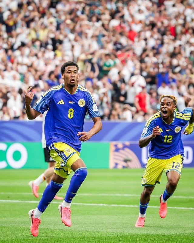 Curacao hiện là quốc gia nhỏ nhất lịch sử từng lọt vào một vòng chung kết World Cup với dân số chỉ khoảng 158.000 người (Ảnh: B/R Football)
