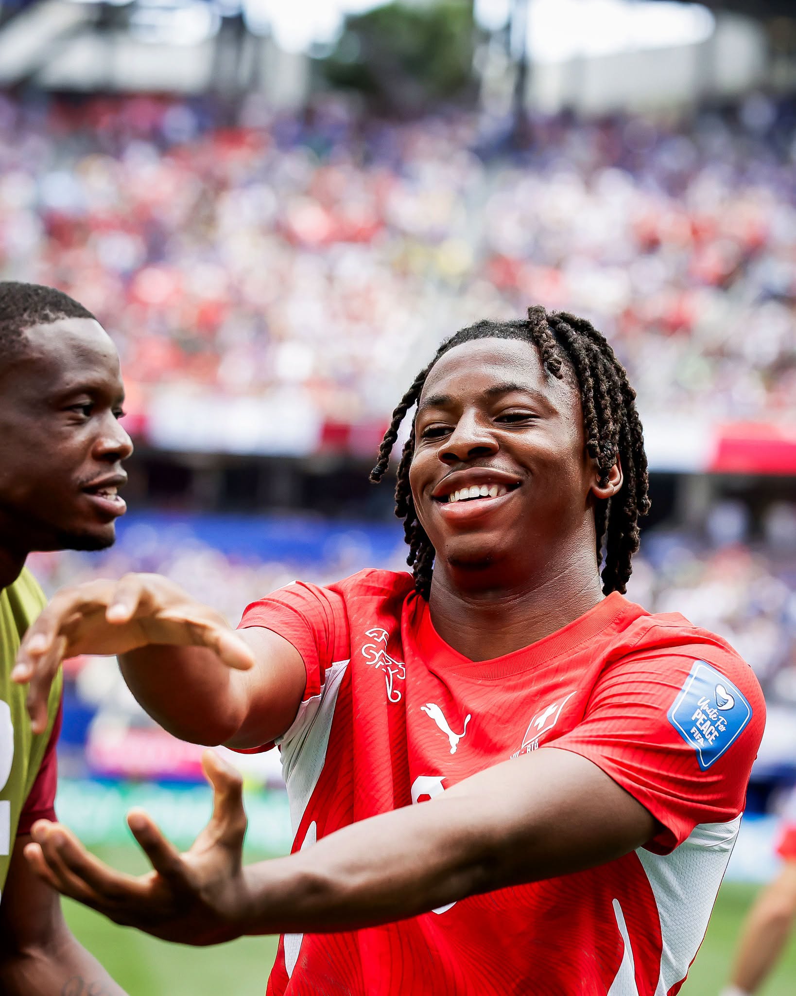Tiền vệ 20 tuổi Johan Manzambi trở thành cầu thủ dự bị vào sân trẻ nhất lịch sử World Cup lập cú đúp (Ảnh: BR Football)