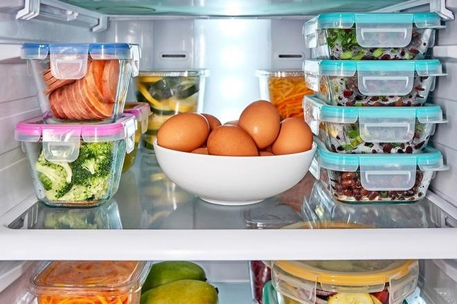 Tuyệt đối không nên để trứng luộc qua đêm, nhất là trứng lòng đào (Ảnh minh họa)