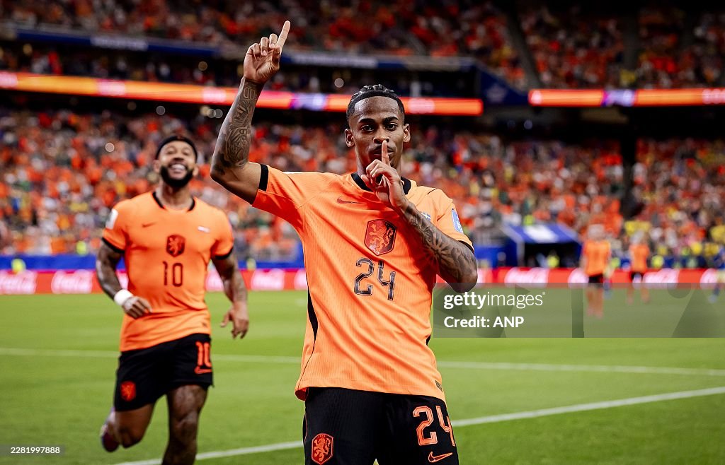 Hà Lan bất bại qua 3 kỳ World Cup (Ảnh: Getty)