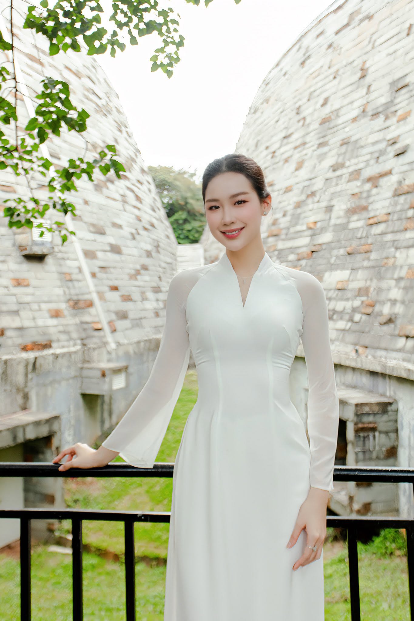 Bảo Ngọc sắp chinh chiến Miss World, netizen lo ngại ồn ào này sẽ ảnh hưởng đến hành trình của cô