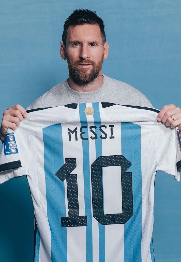 Chiếc áo đấu đắt nhất của Messi
