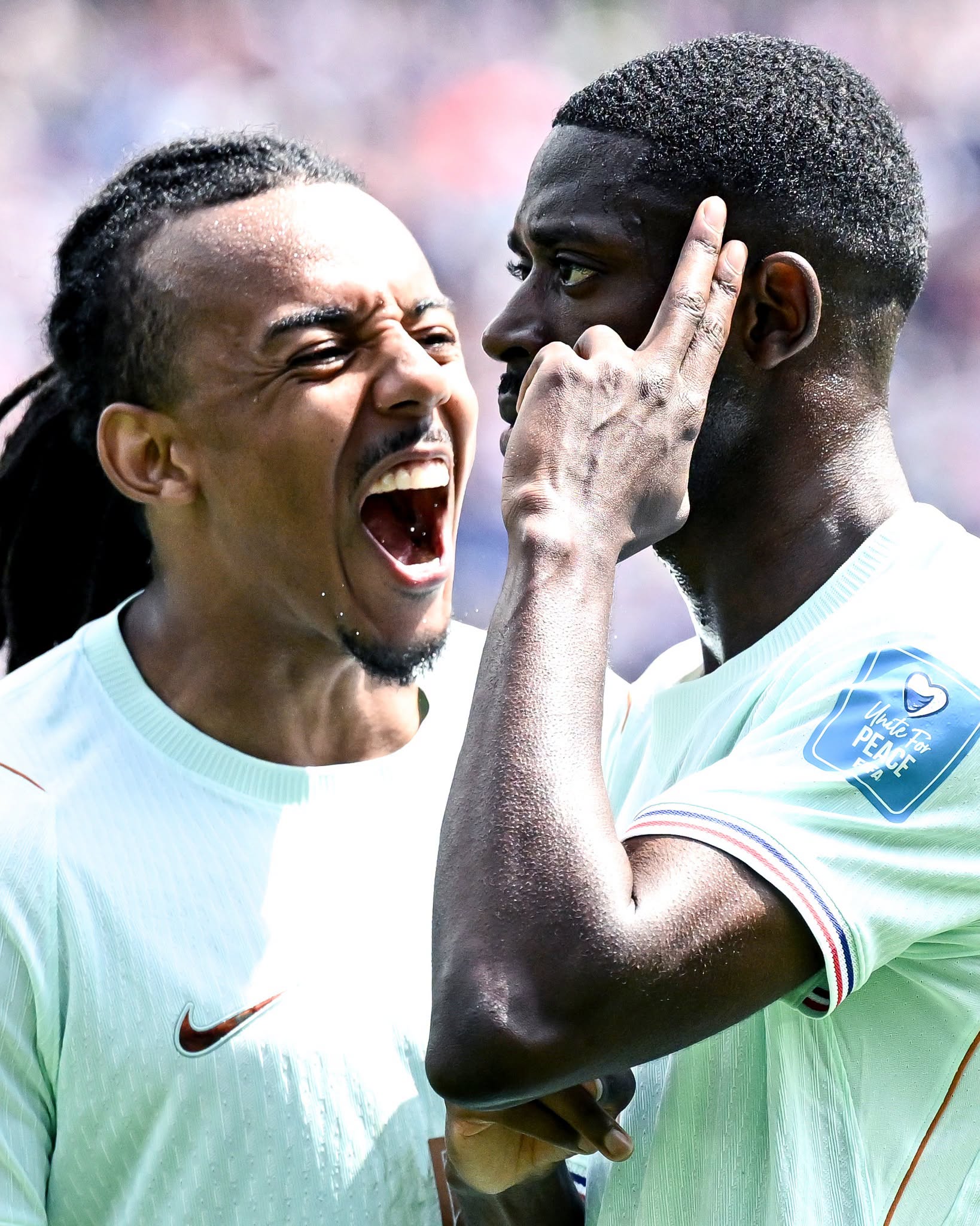 Màn trình diễn chói sáng của Dembele (Ảnh: BR Football)