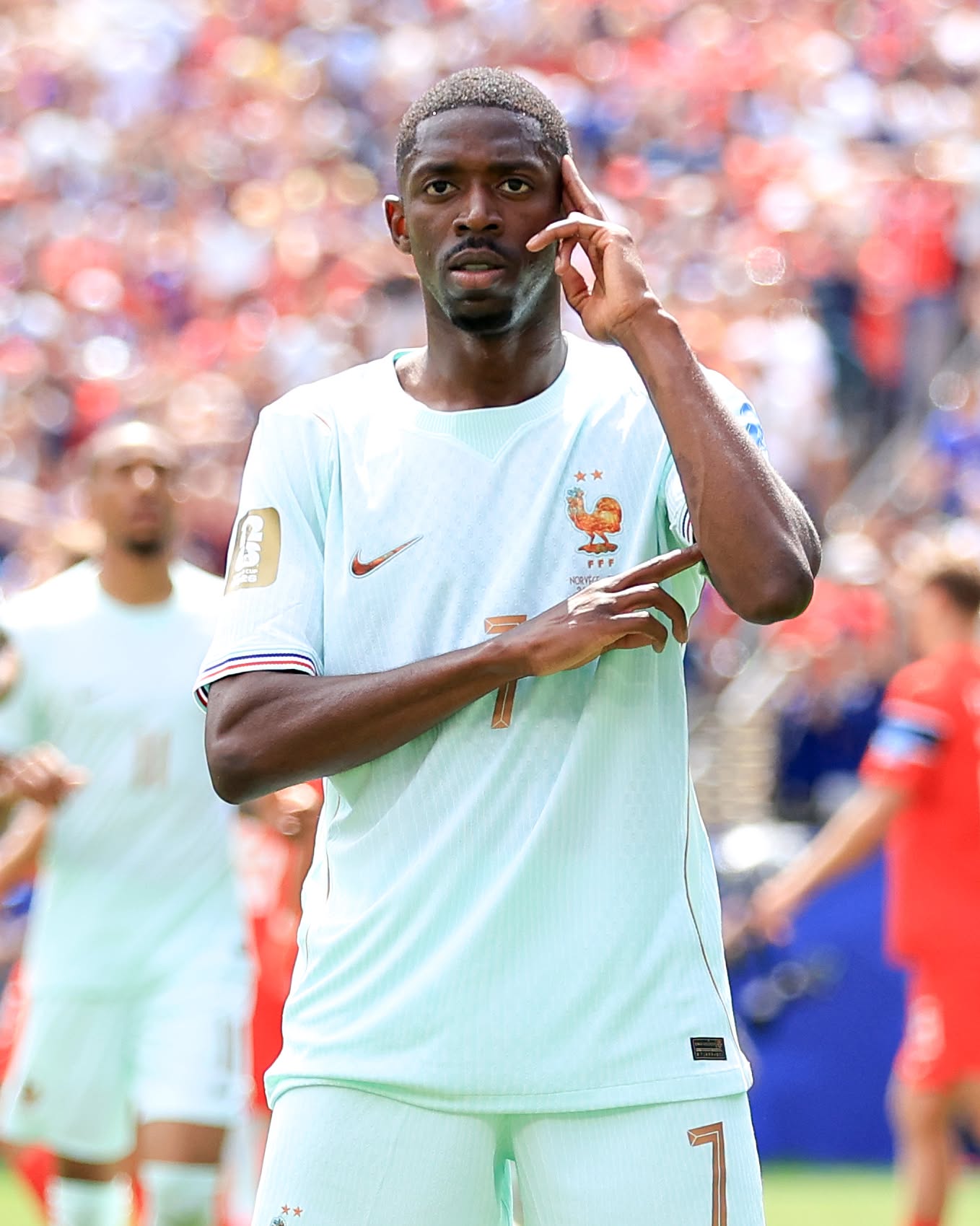 Dembele với cú hat-trick nhanh thứ 2 lịch sử World Cup (Ảnh: BR Football)