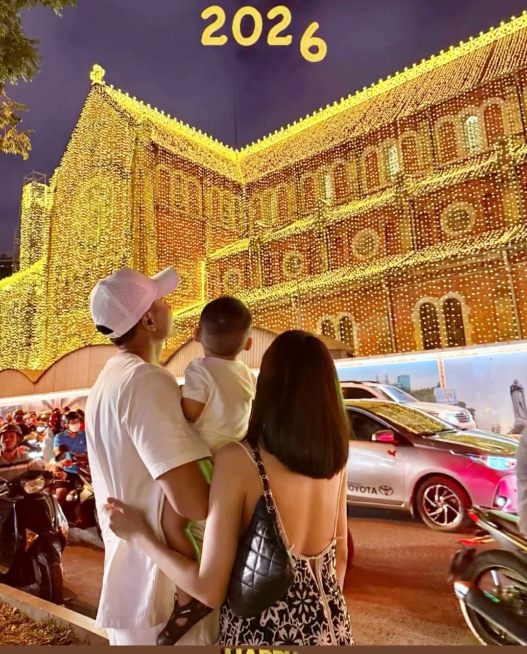 Mặc dù đã khoe con nhưng Vĩnh Thuỵ vẫn kiên quyết không chia sẻ về bà xã tiểu thư 