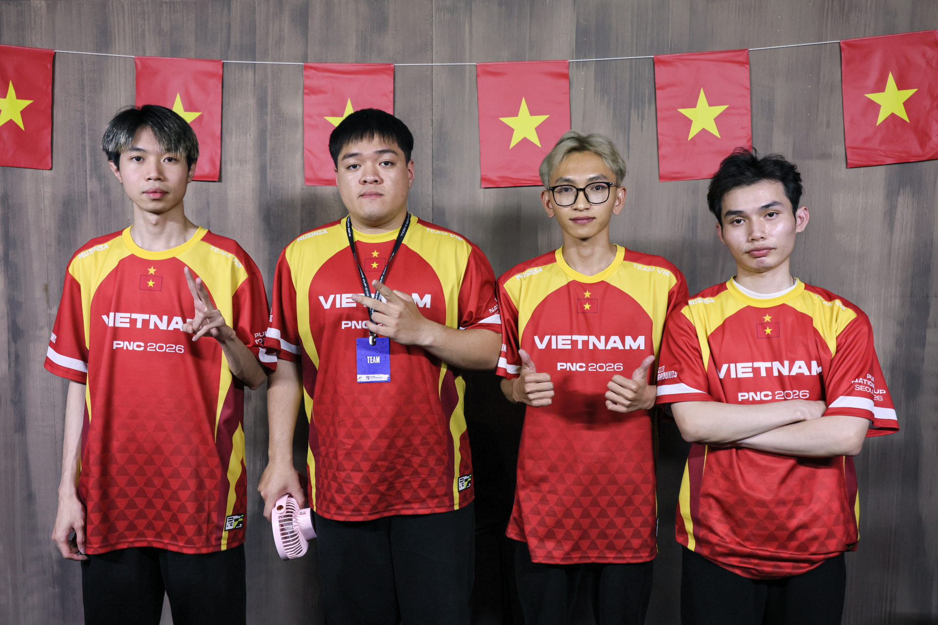 Đội hình 4 tuyển thủ của tuyển PUBG Việt Nam trong hành trình bảo vệ chức vô địch PNC (Ảnh: KRAFTON)