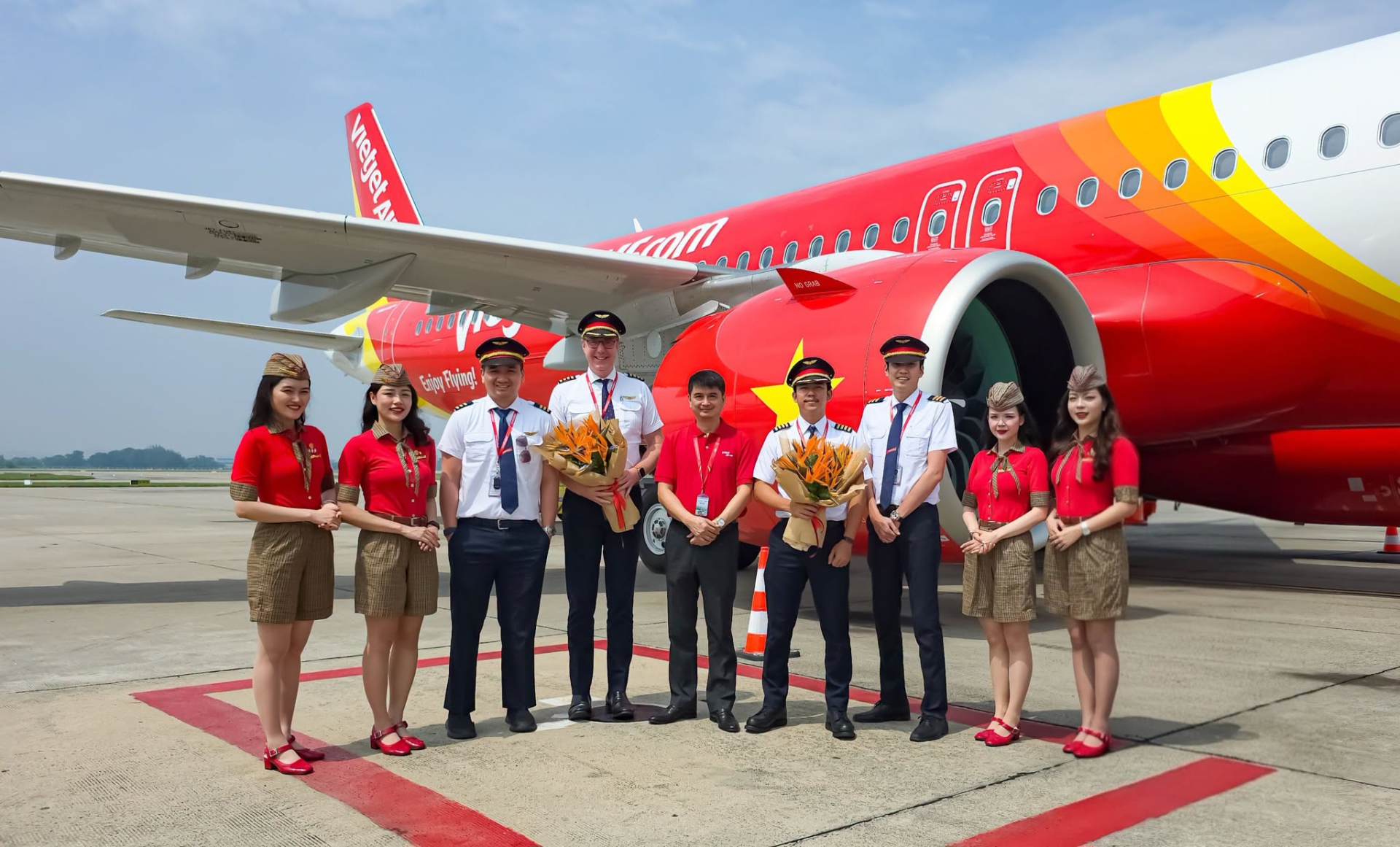 Vietjet đón tàu bay mới Airbus A321neo ACF mang số hiệu VN-A202