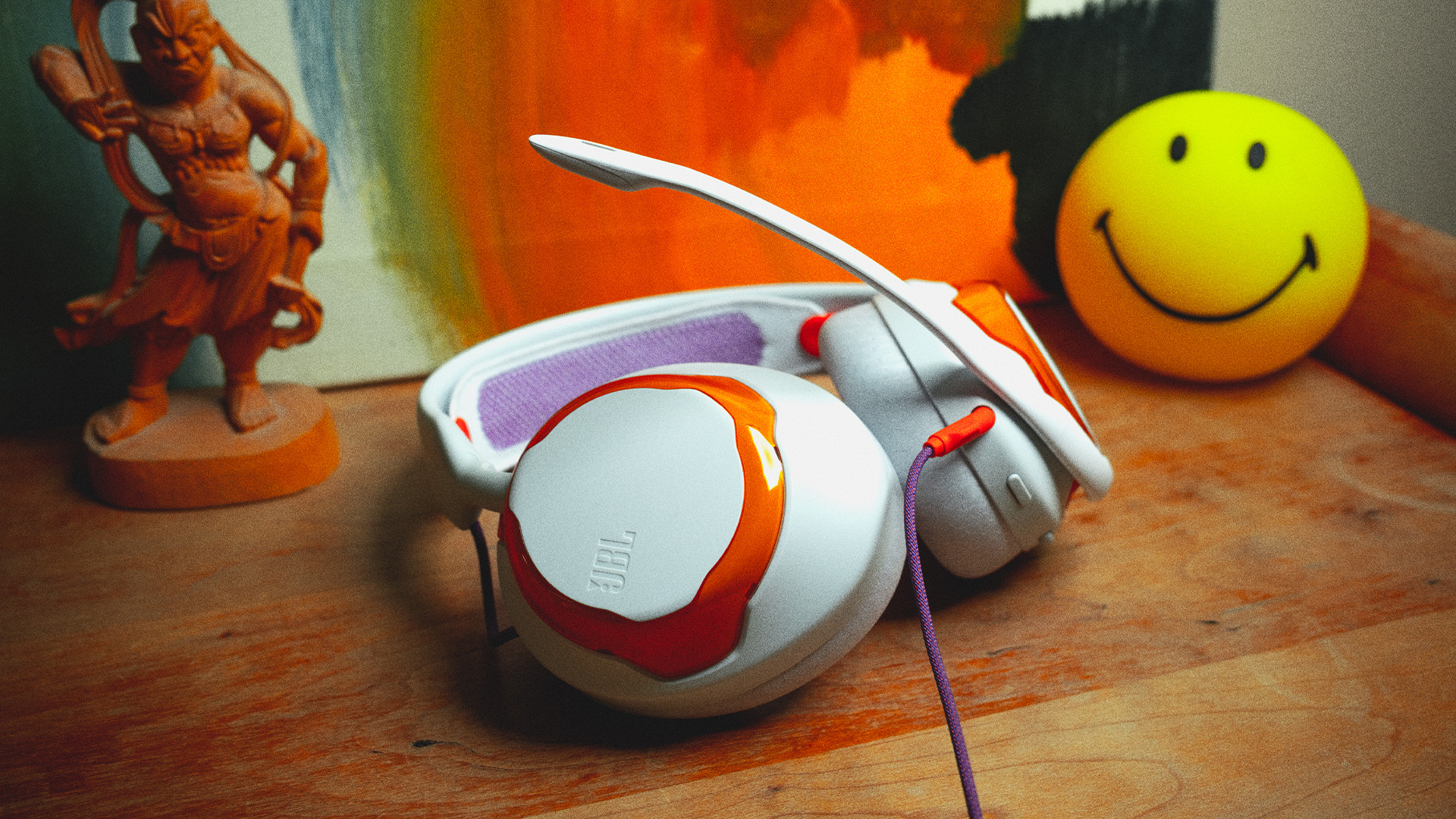 JBL ra mắt thế hệ tai nghe gaming mới: Âm thanh sống động, sở hữu tính năng pin thay nóng độc đáo
