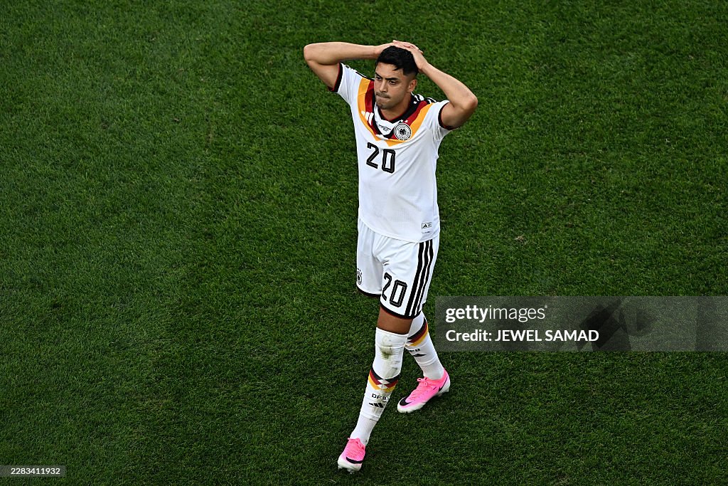 Đến lượt sút thứ sáu, trung vệ Jonathan Tah tiếp tục đá hỏng, dâng chiến thắng chung cuộc 4-3 trên chấm 11m cho Paraguay