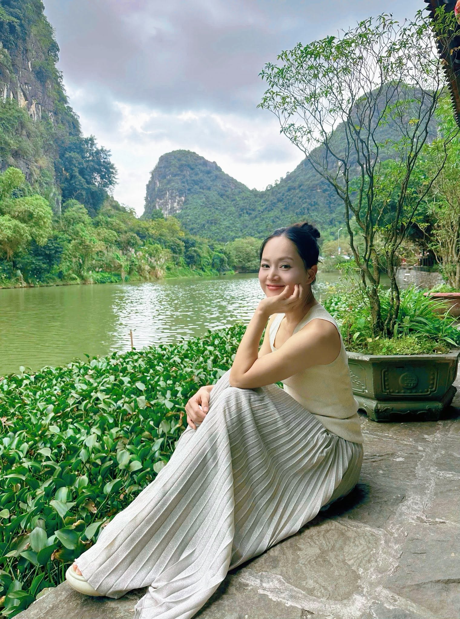 Nữ diễn viên dành thời gian nghỉ dưỡng cùng gia đình, tận hưởng giây phút vui vẻ