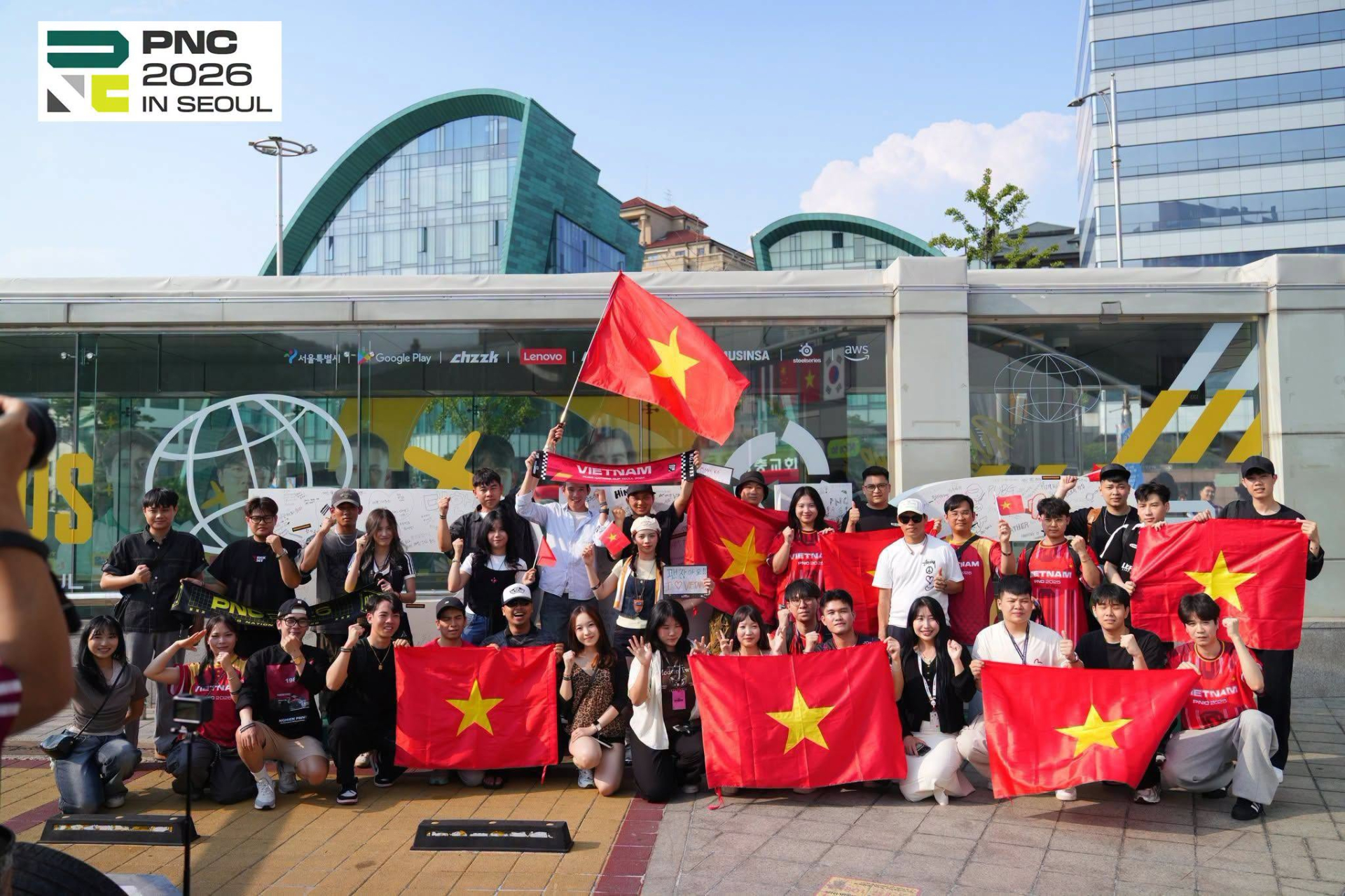 Đằng sau ánh hào quang PNC 2026: Tinh thần màu cờ sắc áo và sự định hình văn hóa eSports Việt Nam