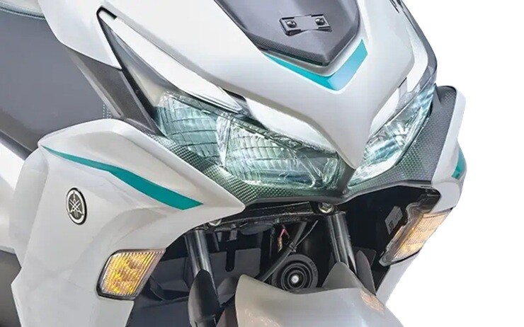 Xe tay ga điện thể thao Yamaha ra mắt, một lần sạc chạy 117 km