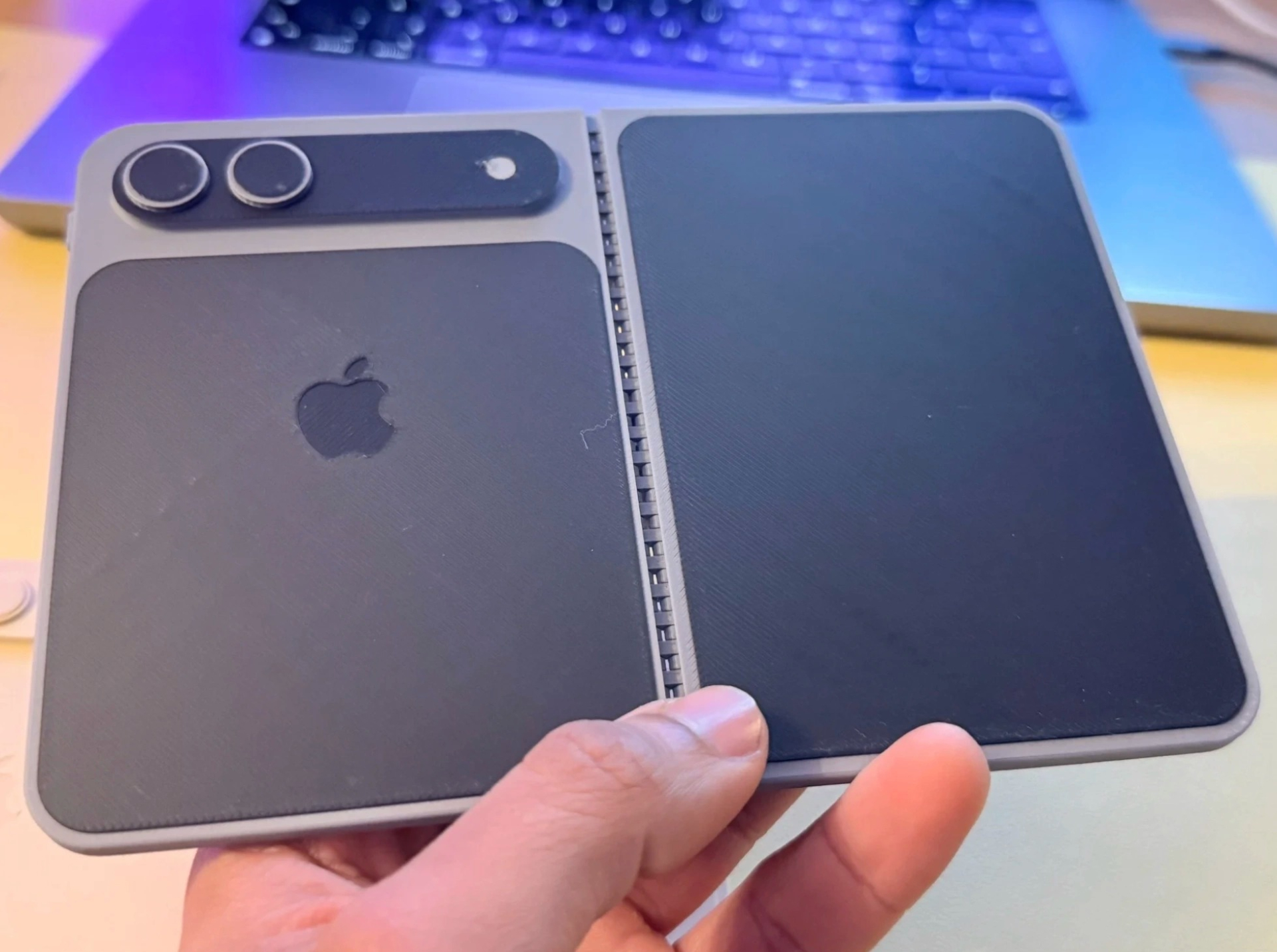 Điểm khác biệt trên iPhone Ultra và iPhone 18 Pro Max