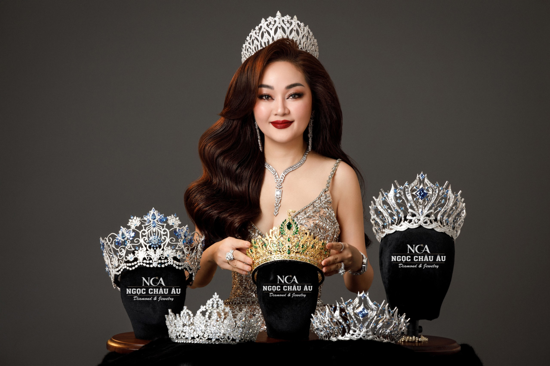 Thương hiệu Ngọc Châu Âu tài trợ nhiều chiếc vương miện ở các cuộc thi nhan sắc lớn tại Việt Nam