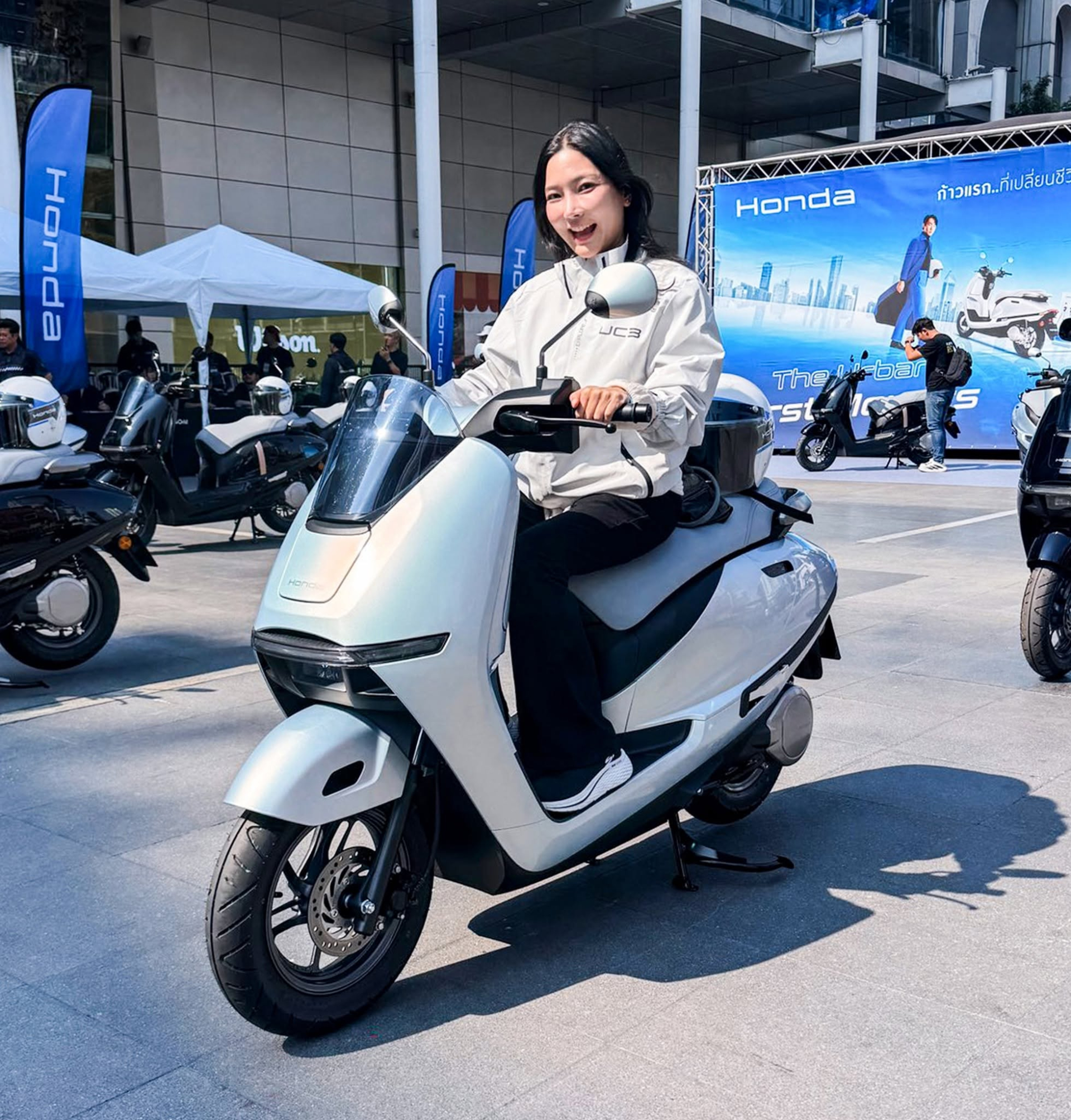 Honda đưa dây chuyền xe máy điện mới về một địa phương tại Việt Nam