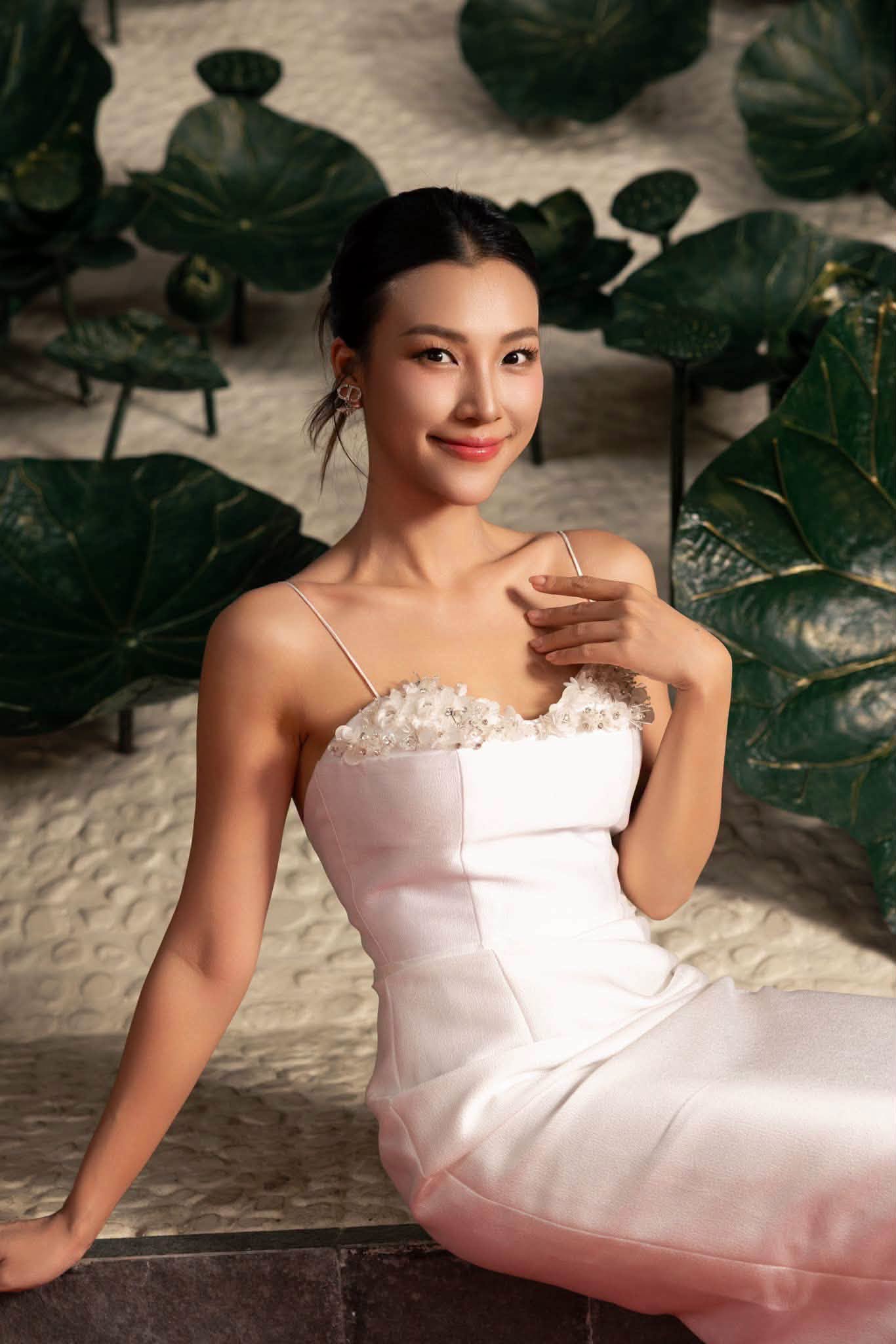 Hoàng Oanh từng chia sẻ cô vẫn tin vào tình yêu sau khi trải qua sóng gió hôn nhân