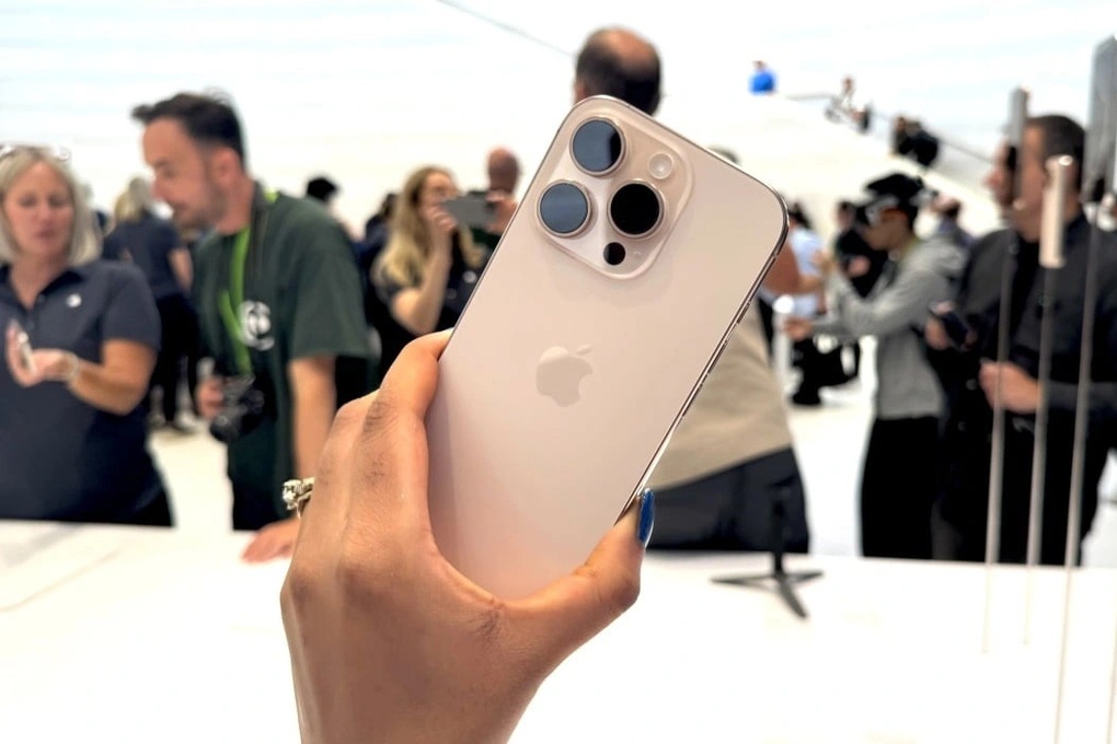 Chiếc iPhone đáng mua hơn cả iPhone 17 Pro Max