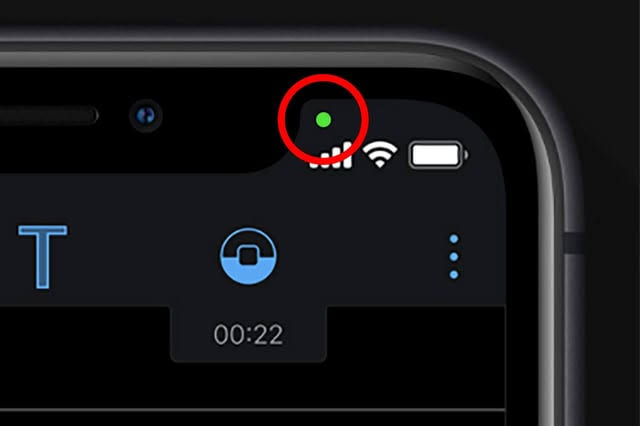 Dấu hiệu iPhone có thể đang bị theo dõi: Đừng bỏ qua những chấm màu này