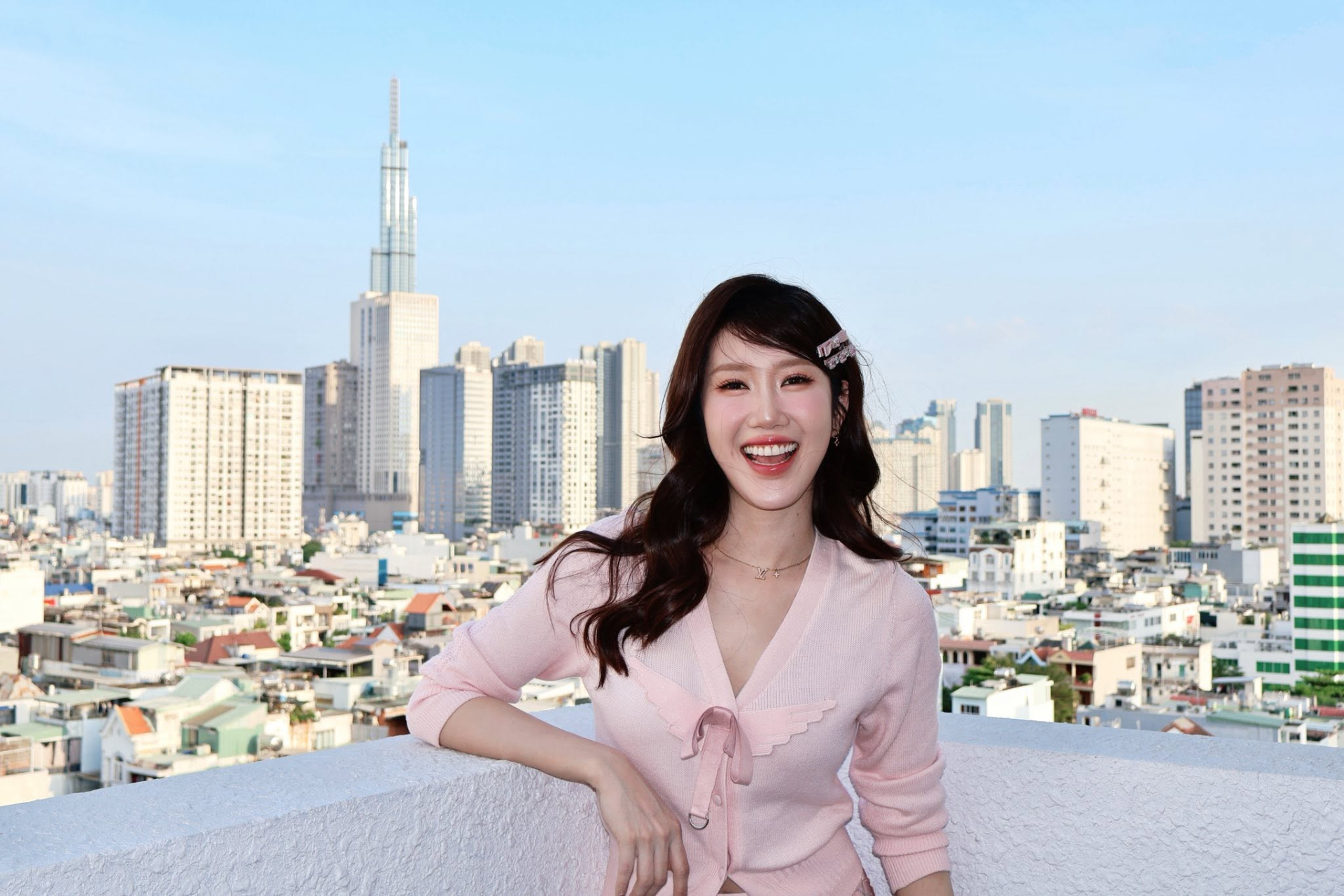 Sau chia tay, Thuý Ngân nhanh chóng cân bằng lại cuộc sống
