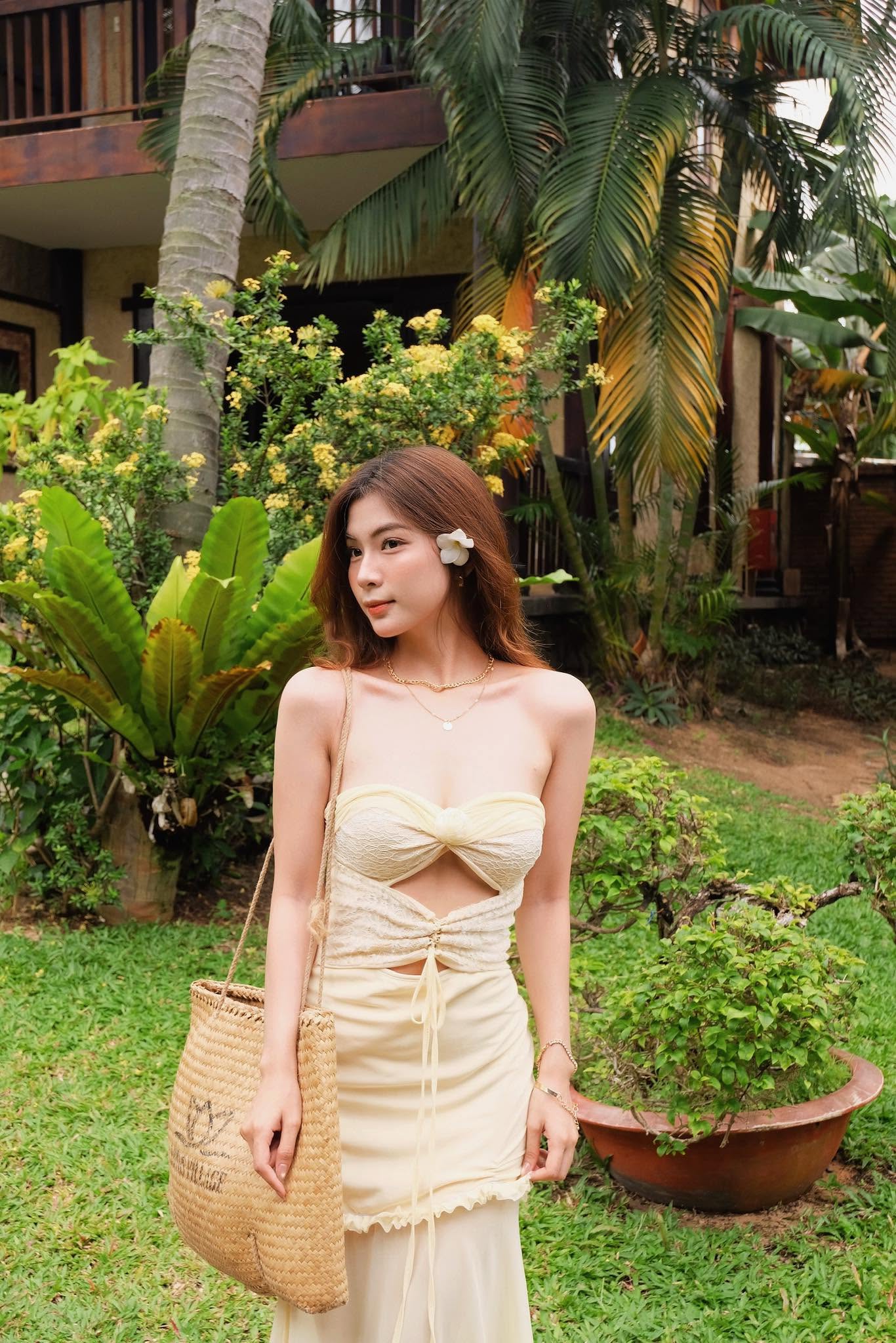 Kim Ngọc cũng từng chia sẻ cô đã gặp gỡ, làm hoà với người bạn cũ