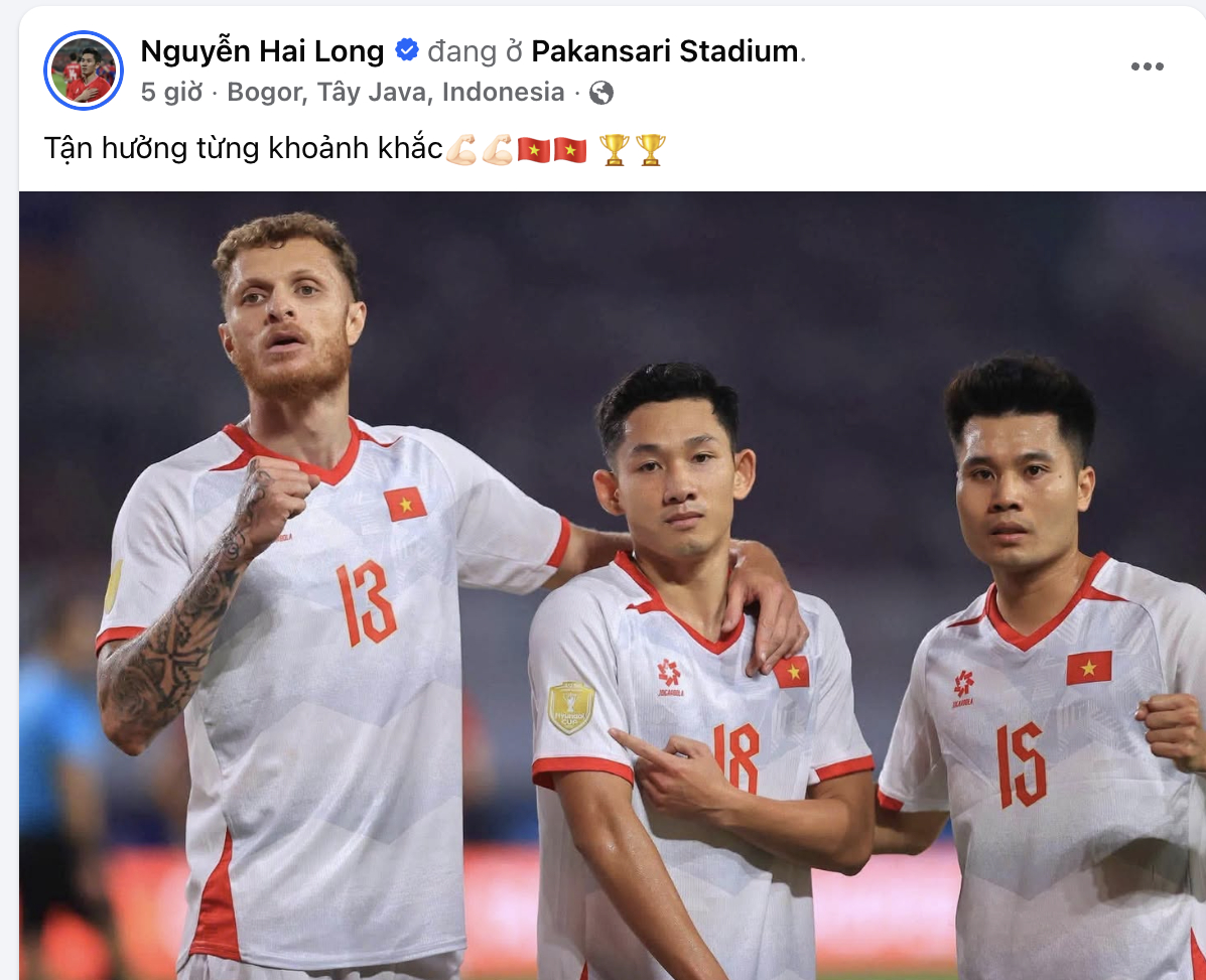Bùng nổ MXH của ĐT Việt Nam: Bùi Hoàng Việt Anh