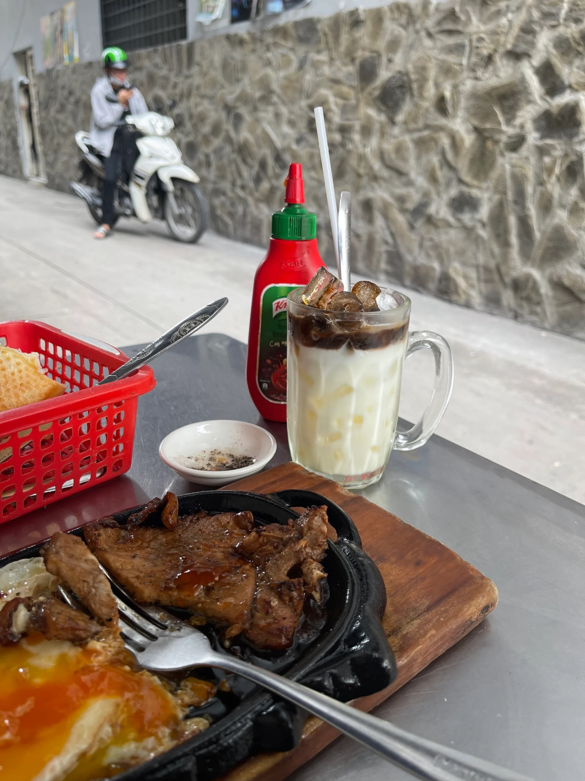 Vì sao gọi là bạc xỉu?